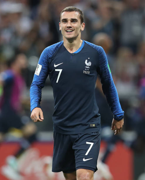 因其卓越的 因其卓越的